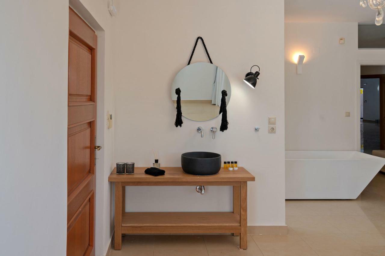 Delfini Villa Prines  ภายนอก รูปภาพ